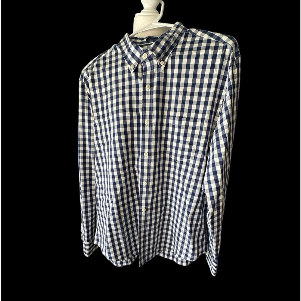 J Crew Slim fit men’s long sleeve button down shirt